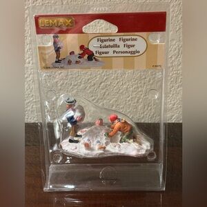 Lemax‎ 2006 “Snowball Ambush” Village Figurine #62270 — Retired Collectible